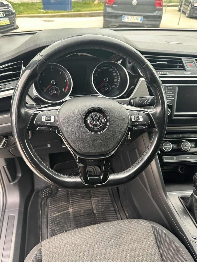 VOLKSWAGEN Touran 1.6 TDI 115 CV SCR DSG 7 POSTI Highline BlueMotion