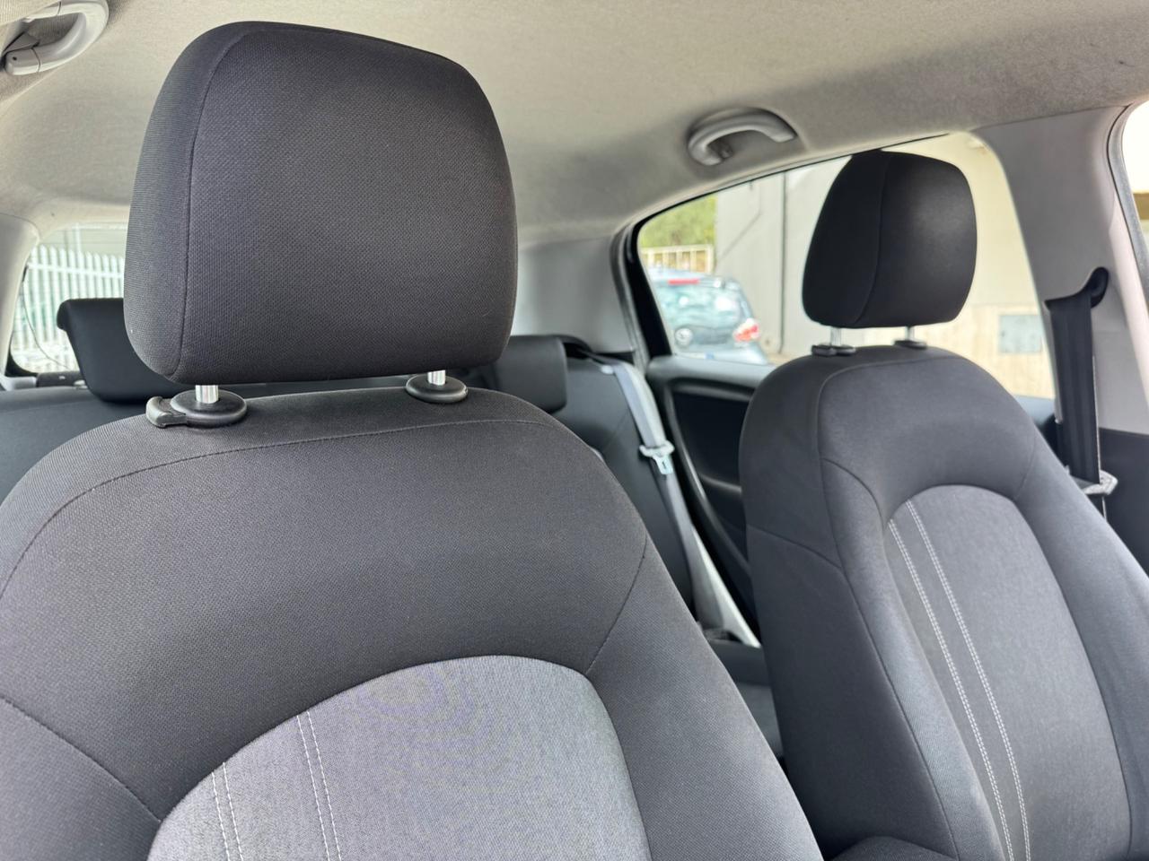 Fiat Punto 1.3 MJT 85 CV 5 porte Lounge Garanzia