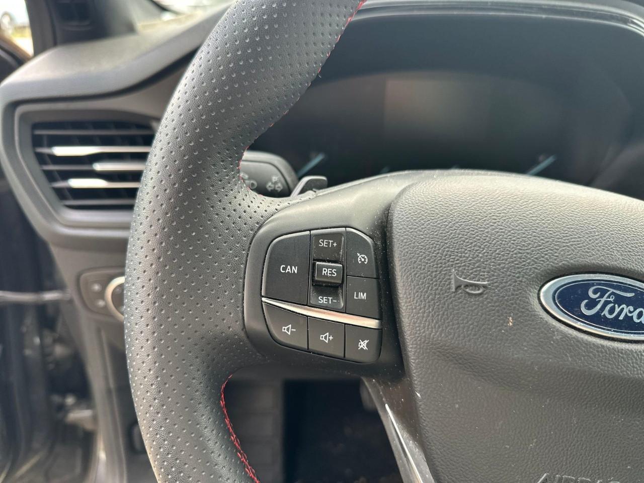 FORD Focus V 2022 SW - Focus SW 1.0 ecoboost h ST-Line Design 125cv powershift