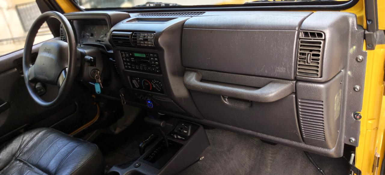 Jeep Wrangler 4.0 GPL Aut 4 posti