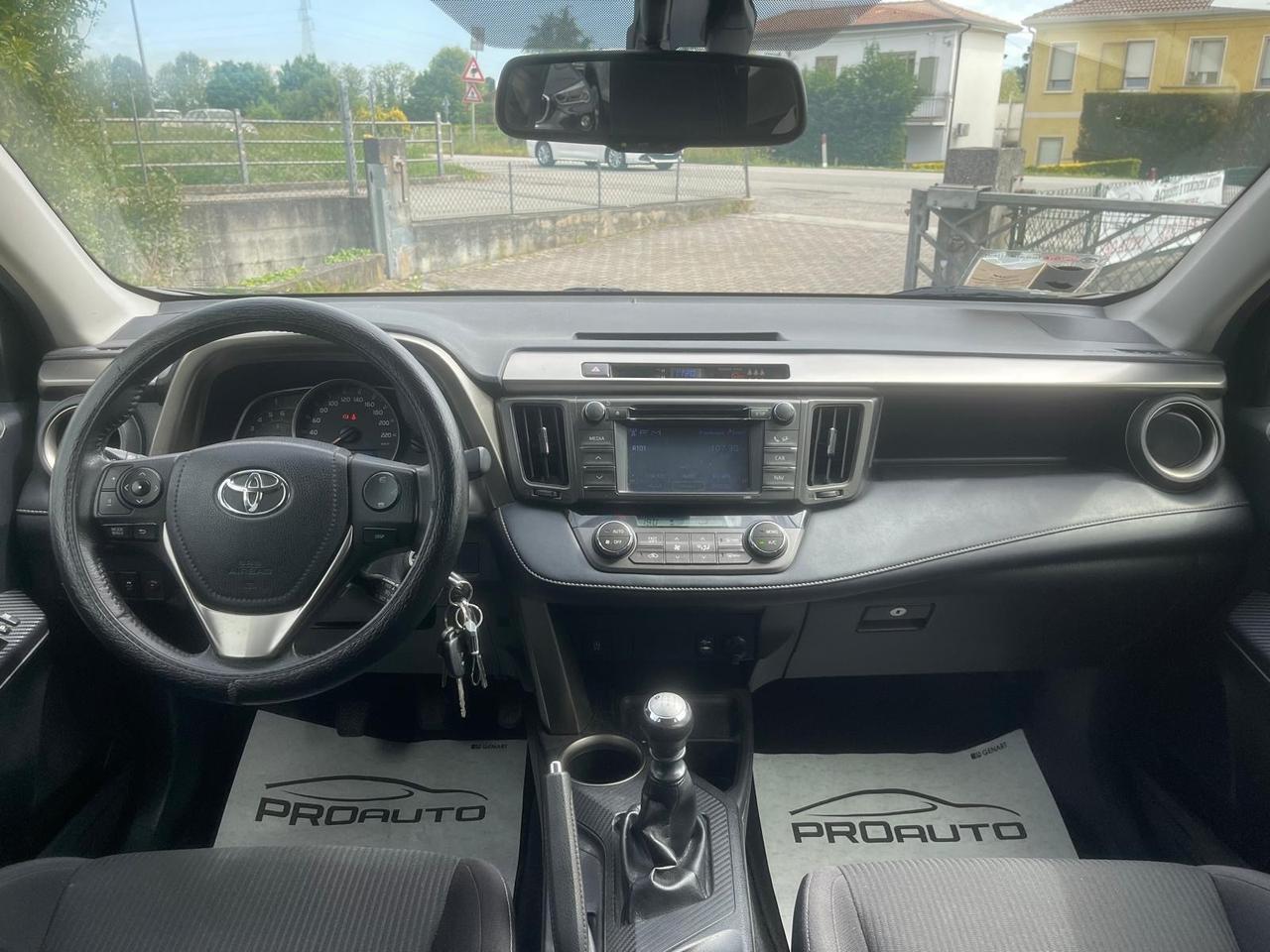 Toyota RAV 4 RAV4 2.0 D-4D 2WD