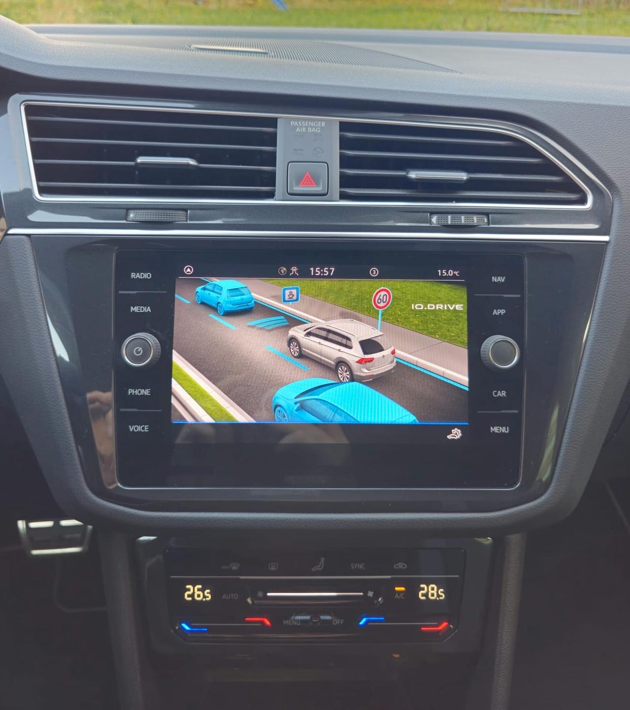 Volkswagen Tiguan 2.0 TDI 150 CV SCR DSG R-Line