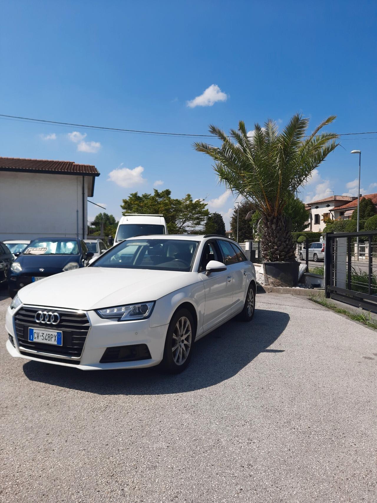 Audi A4 2.0 TDI 150 CV ultra S tronic