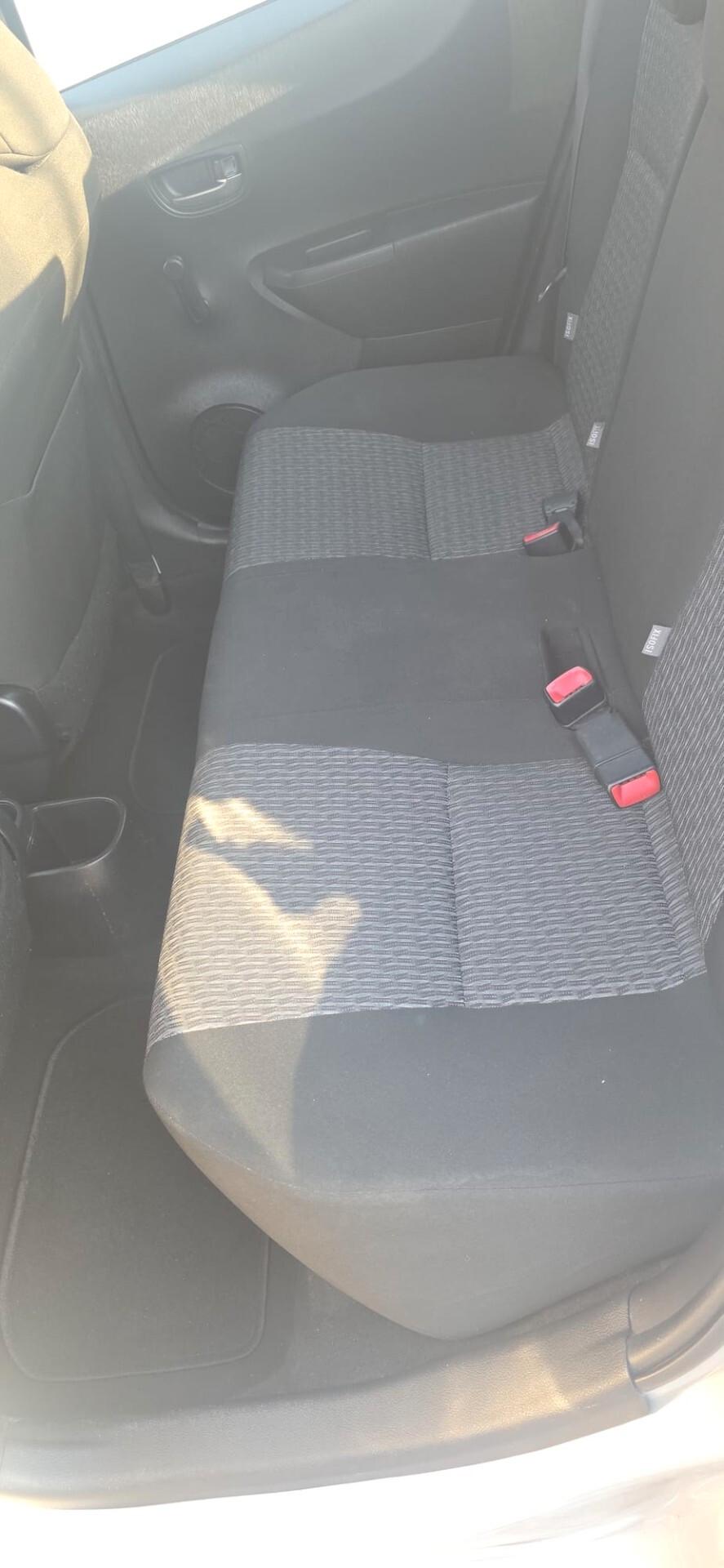 Toyota Yaris 1.4 D-4D 5 porte Lounge