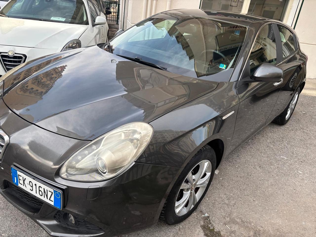 Alfa Romeo Giulietta 1.6 JTDm-2 105 CV Exclusive