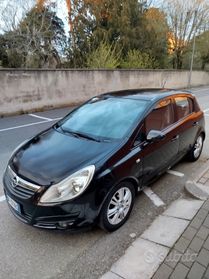 Opel Corsa unico proprietario