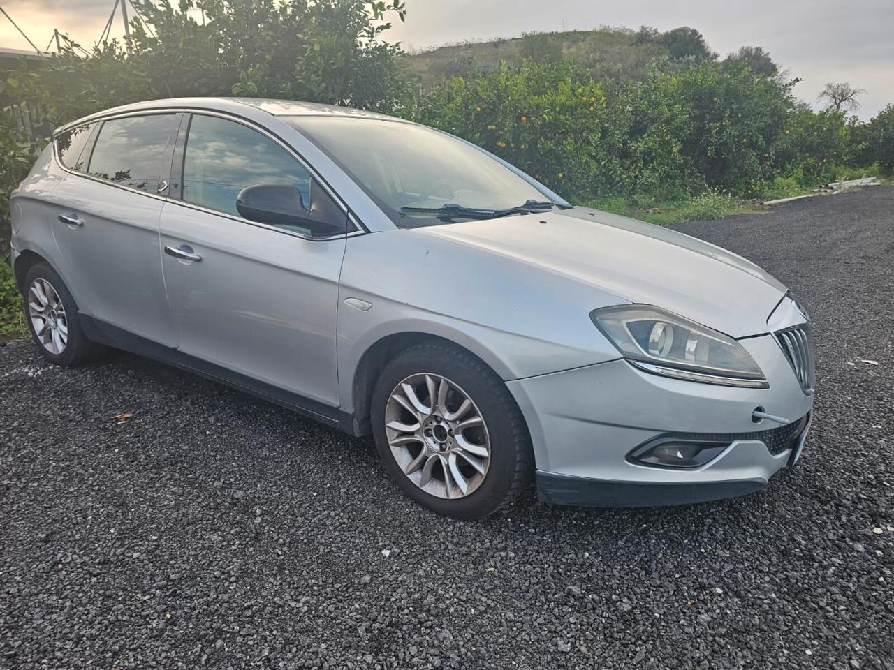 DELTA 1.6 MJT 120 CV DISTRIBUZIONE ROTTA