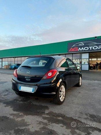 Opel Corsa 1.2 Sport