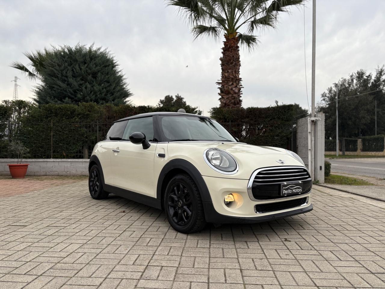 Mini 1.5 Cooper D Business XL