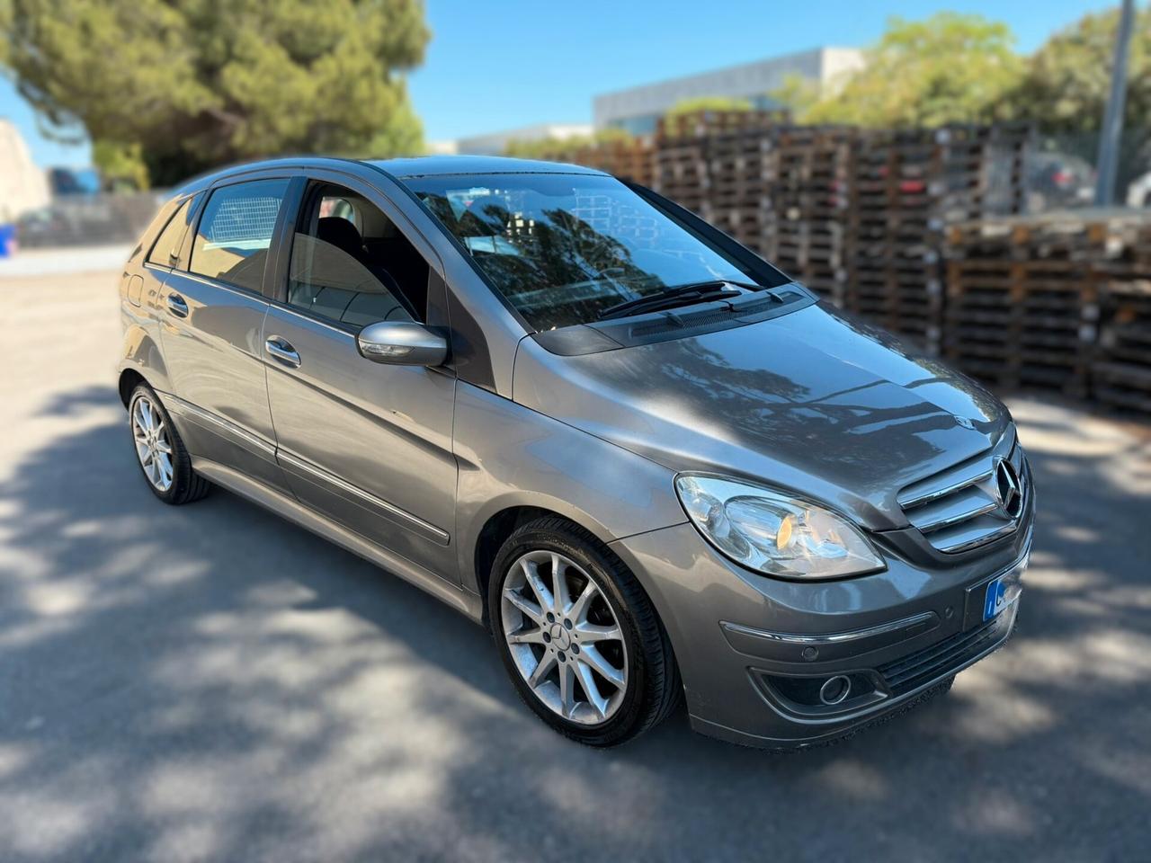 MERCEDES B180 2.0 D 2006 12 MESI DI GARANZIA