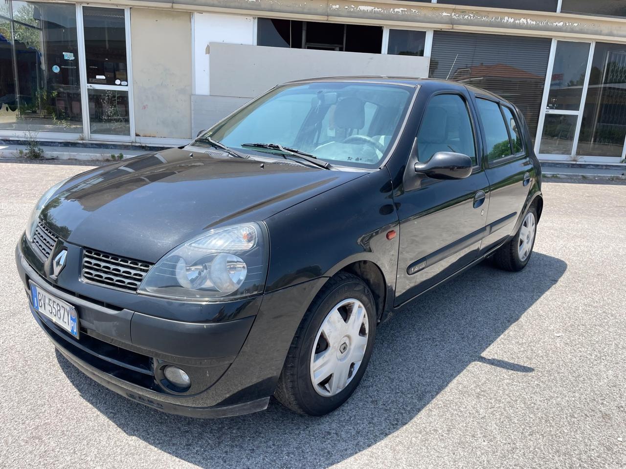 RENAULT CLIO 1.4 BENZINA 16V 5 PORTE 69.000 KM.