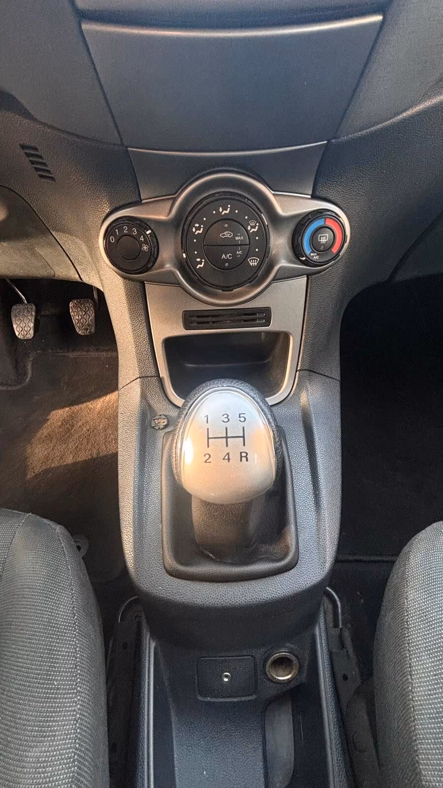 Ford Fiesta 1.4 TDCi 5p. 100MILA KM