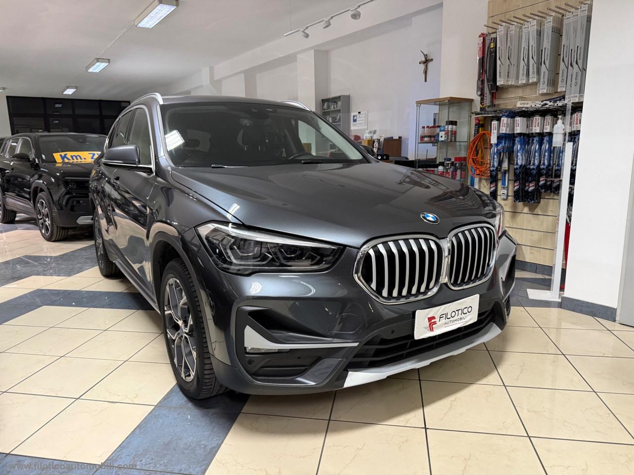 BMW X1 xDrive20d xLine Plus AUTO FARI FULL LED - CERCHI DA 18