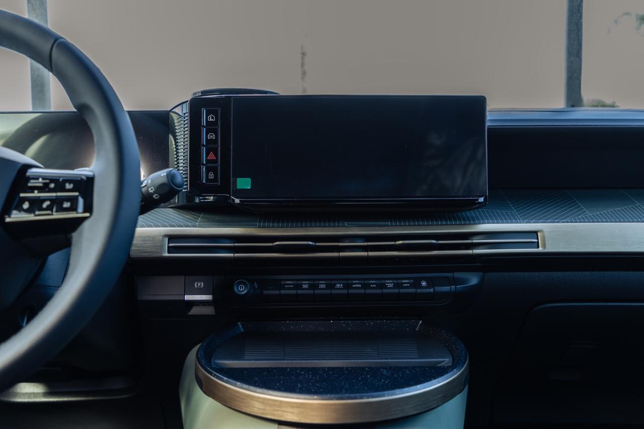 LANCIA YPSILON 1.2 HYBRID e-DCT – EDIZIONE LIMITATA CASSINA