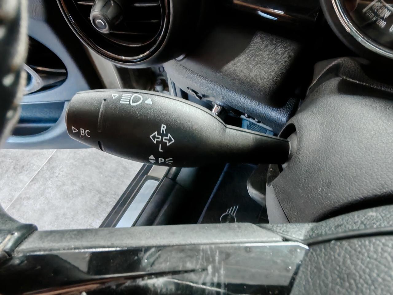 Mini Cooper D 116 cv Auto