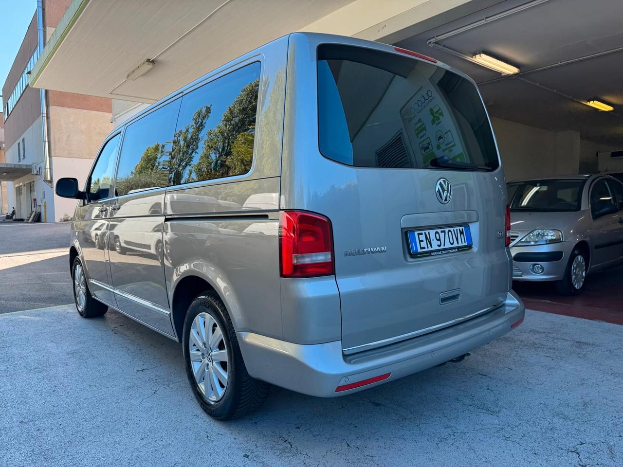 Volkswagen Multivan T5 2.0 tdi Highline 140cv dsg