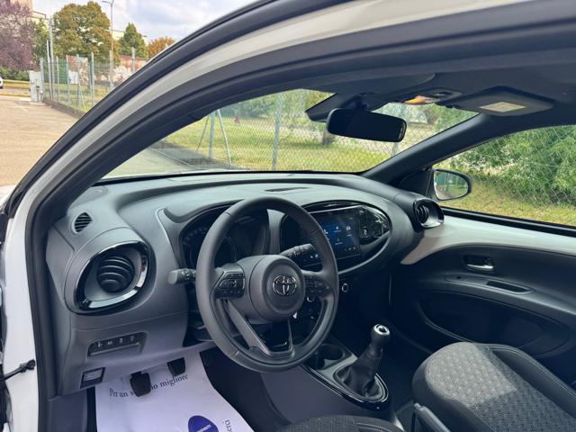 TOYOTA Aygo X 1.0 VVT-i 72 CV 5 porte Trend BICOLOR KM.0