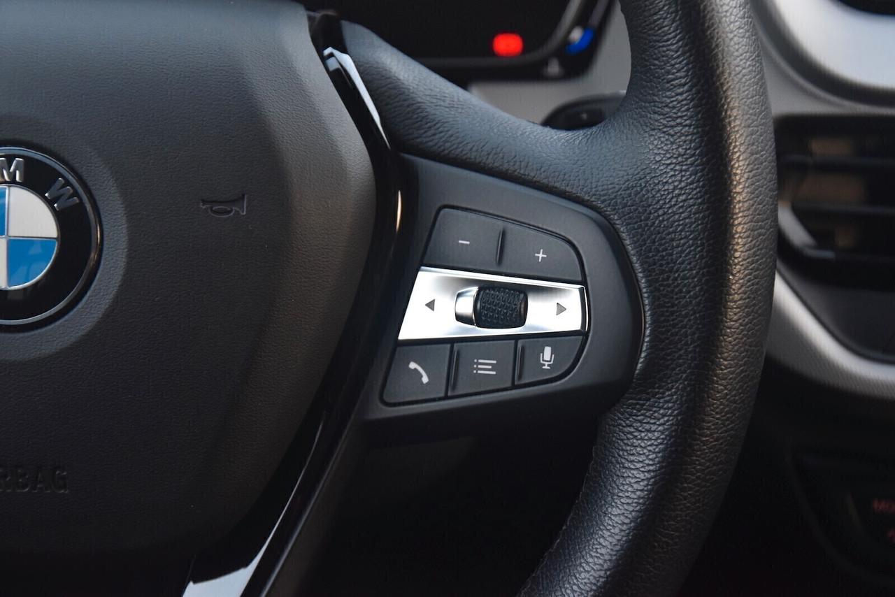 Bmw 116 d 5p. Business Advantage