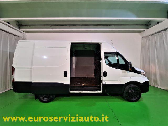 IVECO Daily Daily 2.3 disel HKa 35 S V Randstand 3520 L