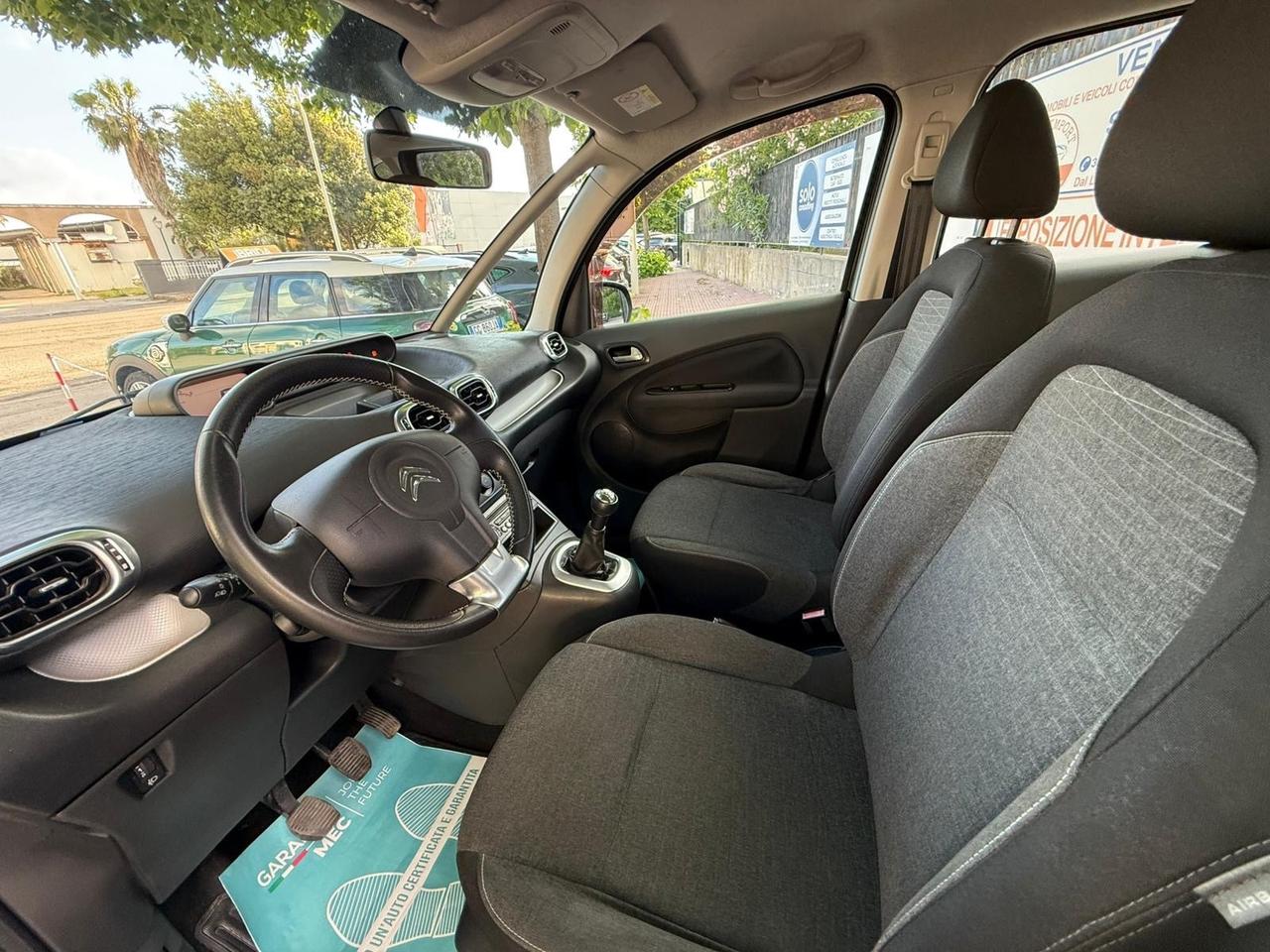 Citroen C3 Picasso Km.86.000! GANCIO TRAINO