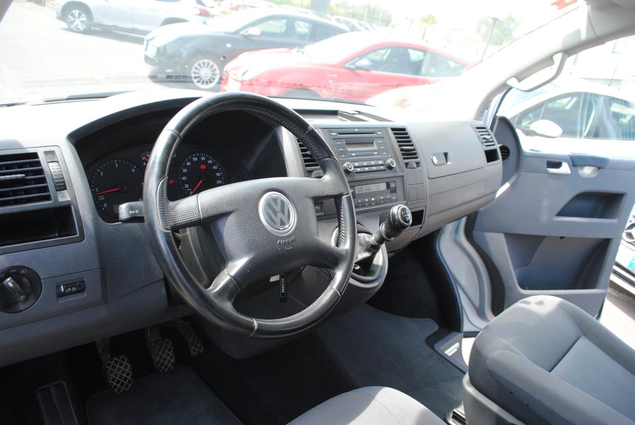 Volkswagen Transporter Caravelle 2.5 TDI/130CV PL 8 POSTI/TAGL. VW