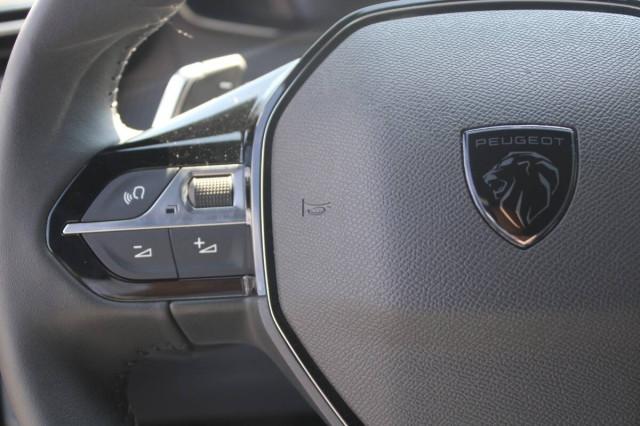 Peugeot 2008 1.2 Allure s&s 130cv Automatica con CarPlay