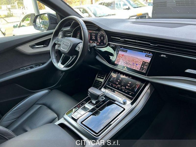 Audi Q8 50 TDI 286 CV quattro tiptronic Sport