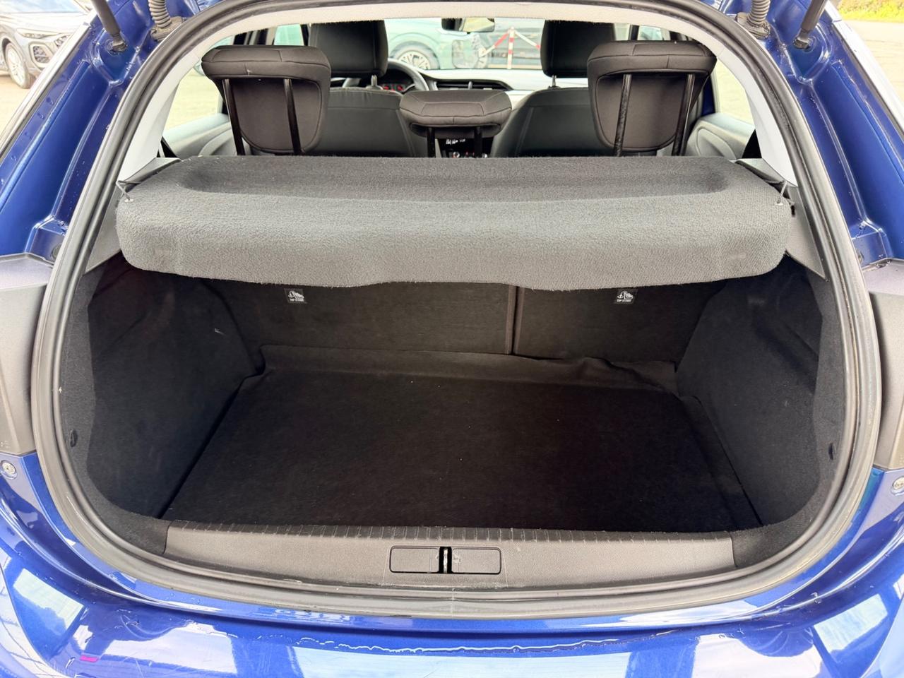 Opel Corsa 1.2 benzina 75cv per neopatentati