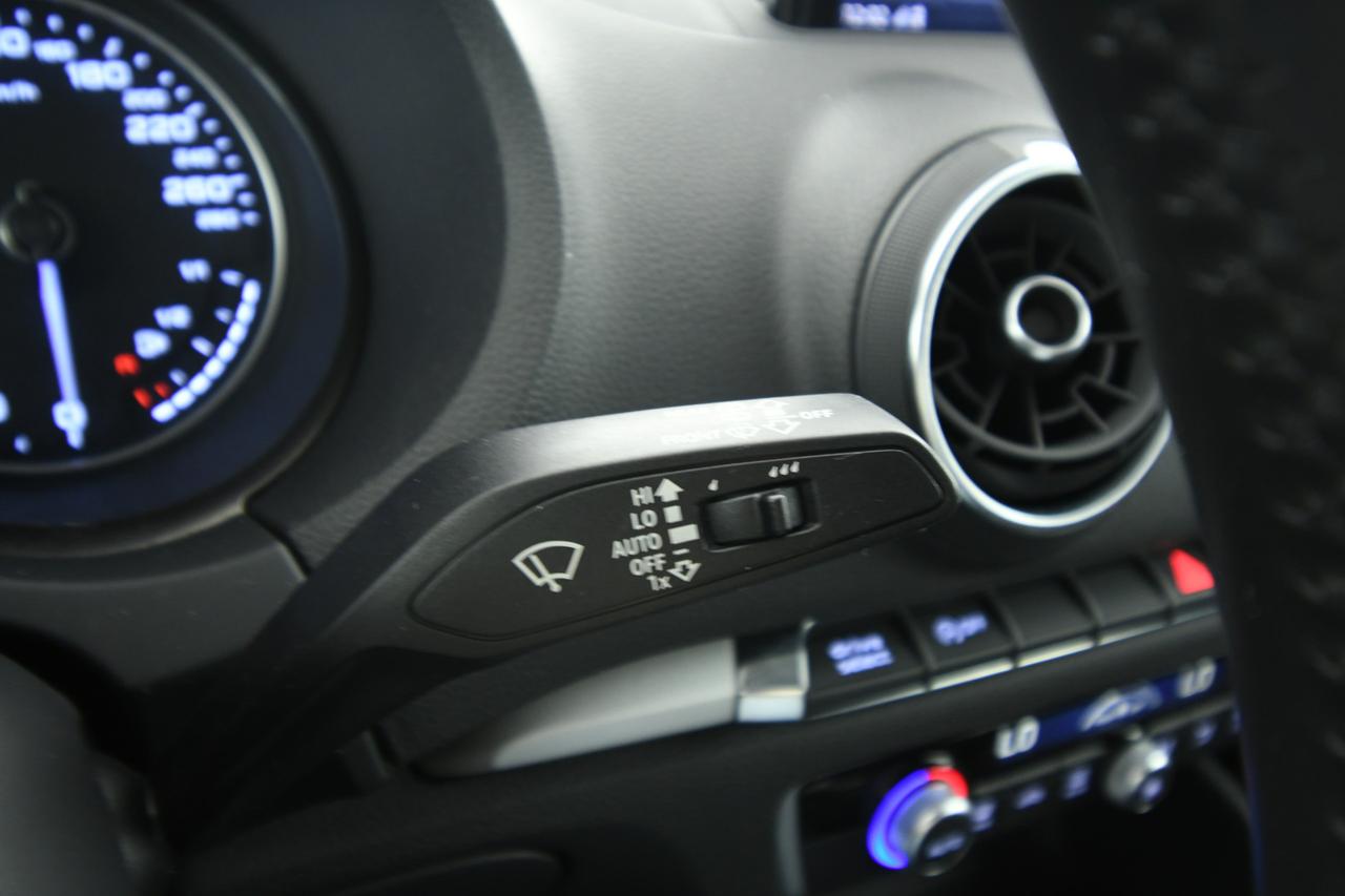 AUDI A3 Sportback 30 1.5 g-tron Admired 131cv BLUETOOTH+LED+NEOPATENTATI