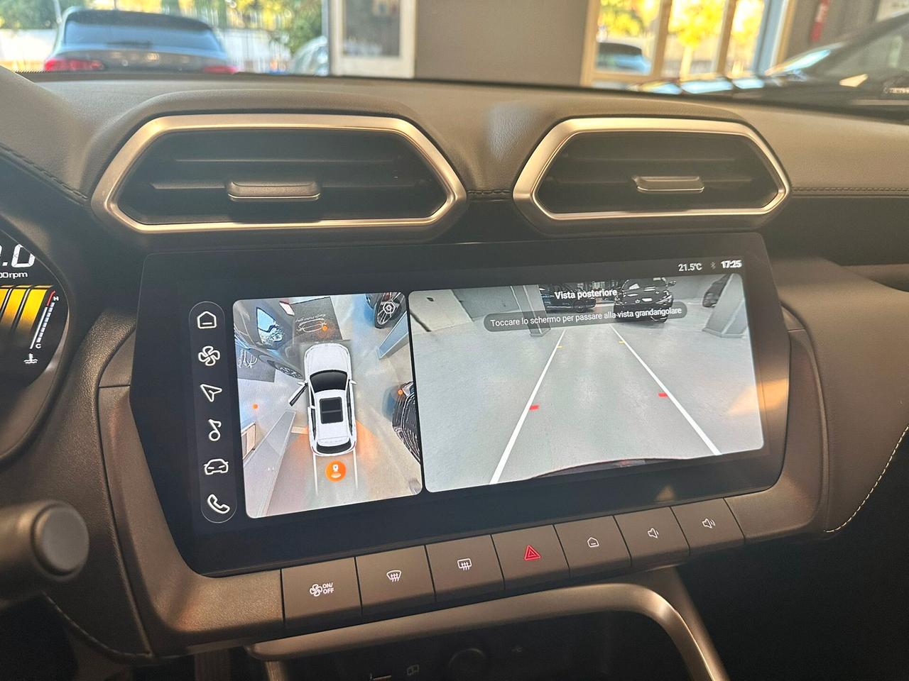 Mg ZS Hybrid+ Luxury SENZA VINCOLI