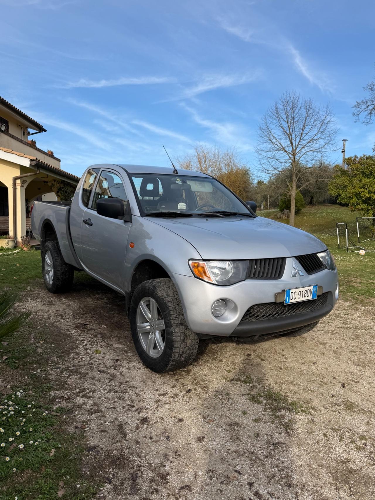 Mitsubishi L200 2.5 DI-D/136CV Single Cab Inform