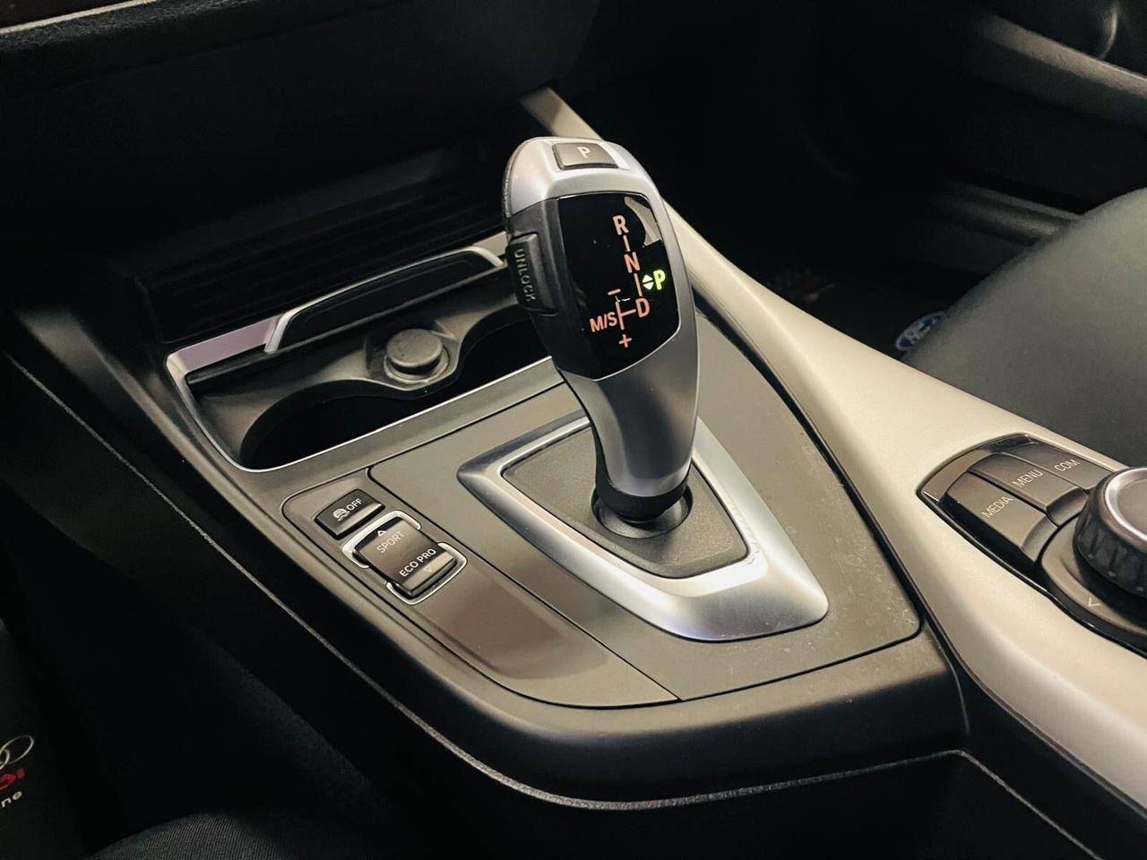 Bmw 118d - 150 cv Automatica Business Advantage