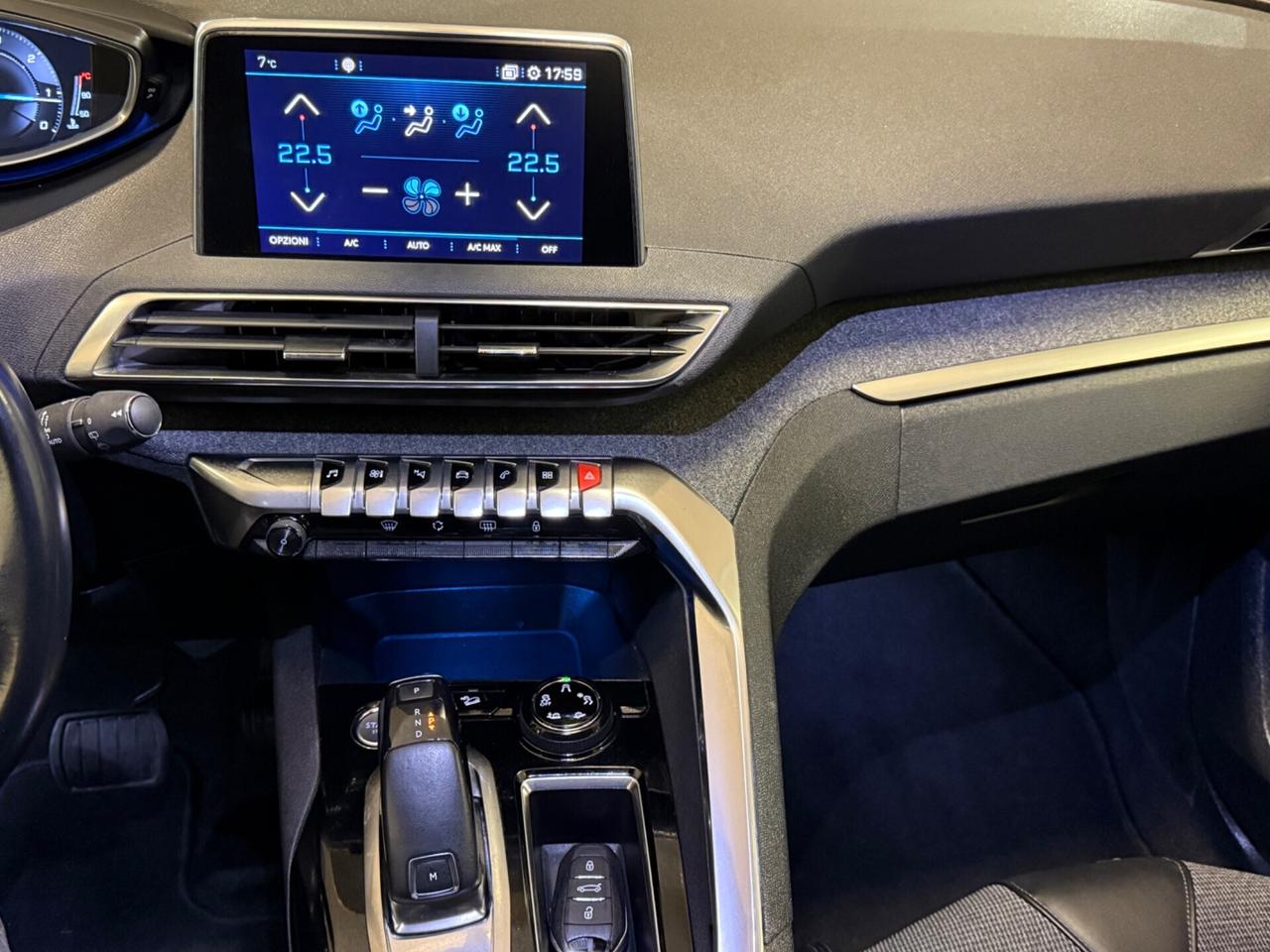 Peugeot 3008 BlueHDi 130 S&S EAT8 Allure