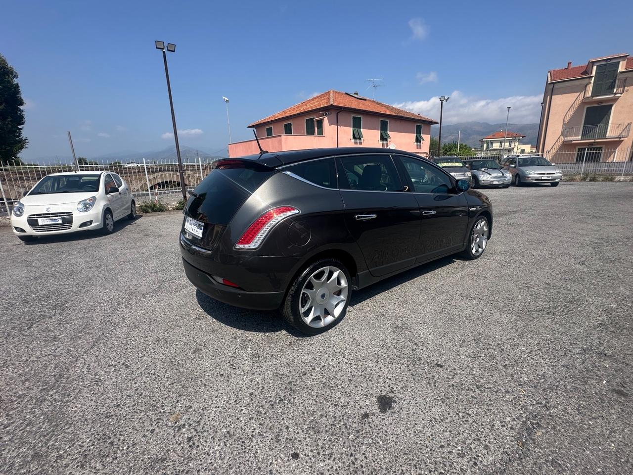 Lancia Delta 1.8 Di Turbo-Jet Sportronic Executive