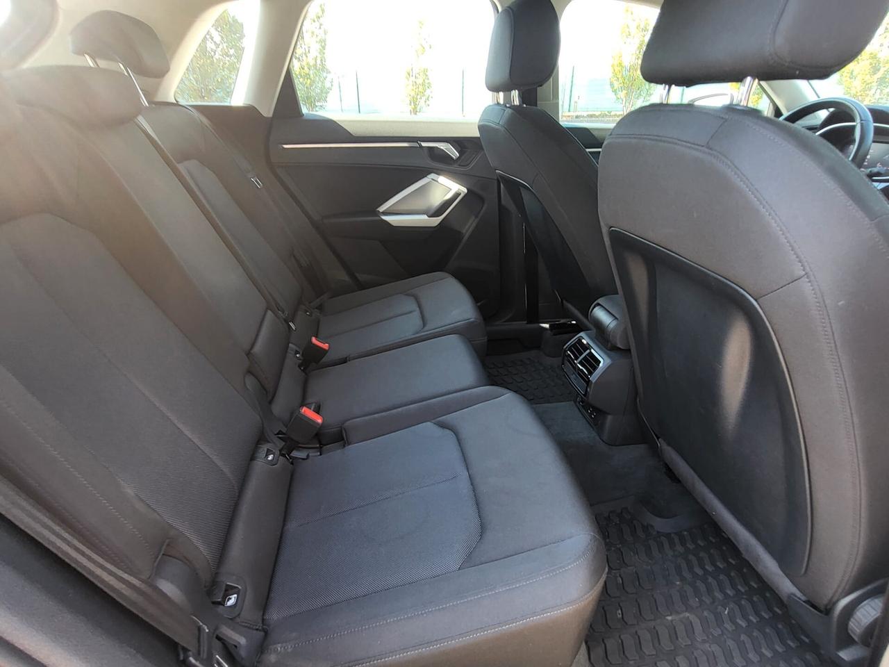 Audi Q3 2.0 TDI 150 CV S tronic Sport TAGL AUDI