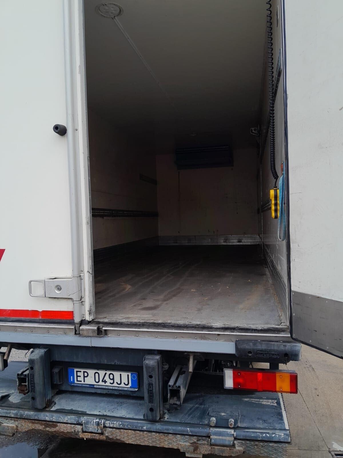 Iveco 120 E 18