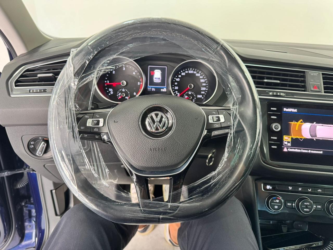 Volkswagen Tiguan 1.6 TDI -CARPLAY-GARANTITA-2017