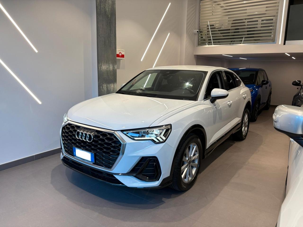 Audi Q3 SPB 35 TDI S tronic Business Plus