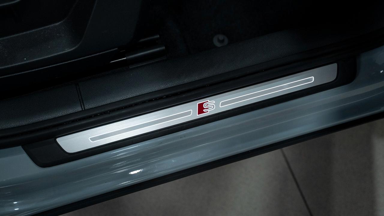 Audi Q2 30 2.0 TDI S LINE TRONIC XENO CARPLAY FULL OPTIONAL