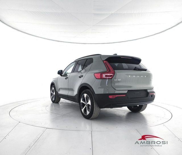 VOLVO XC40 B3 Mild hybrid Benzina Plus Dark