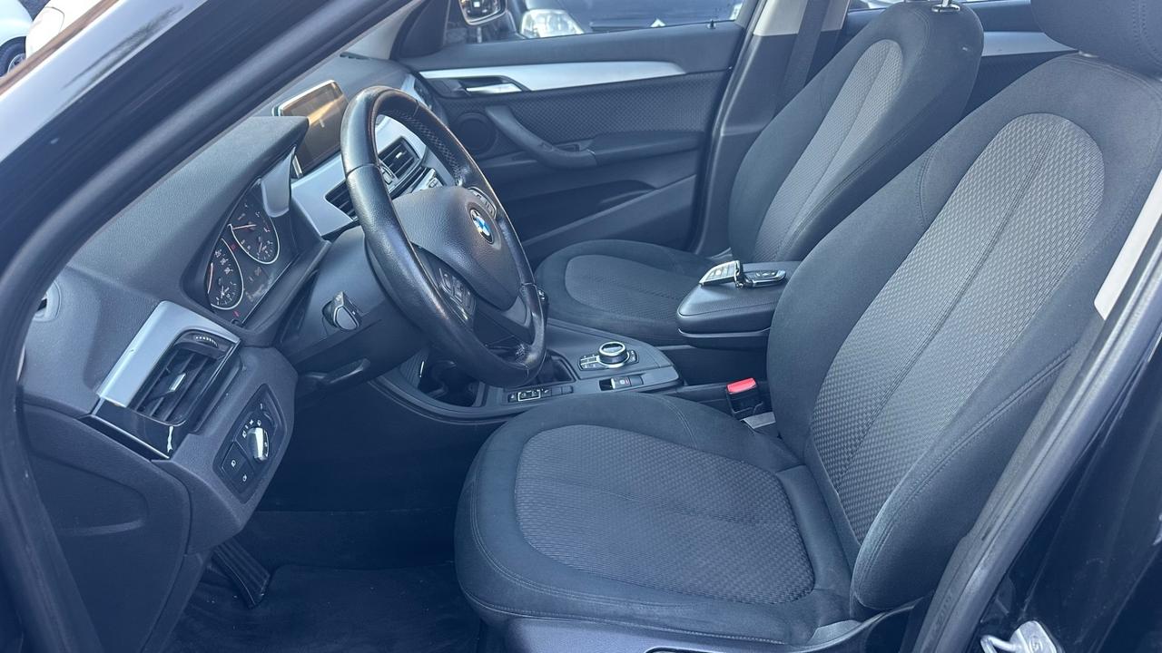 Bmw X1 sDrive18d xLine