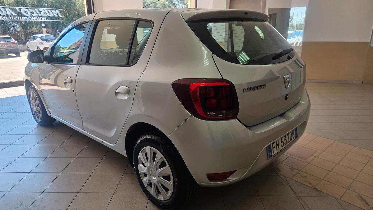 Dacia Sandero 1.5 dCi 8V 75CV Start&Stop Lauréate