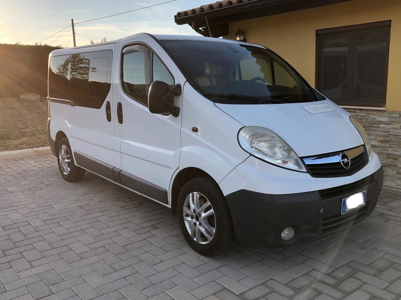 Opel Vivaro 2.0 CDTI 120CV Combi 9 posti 2013
