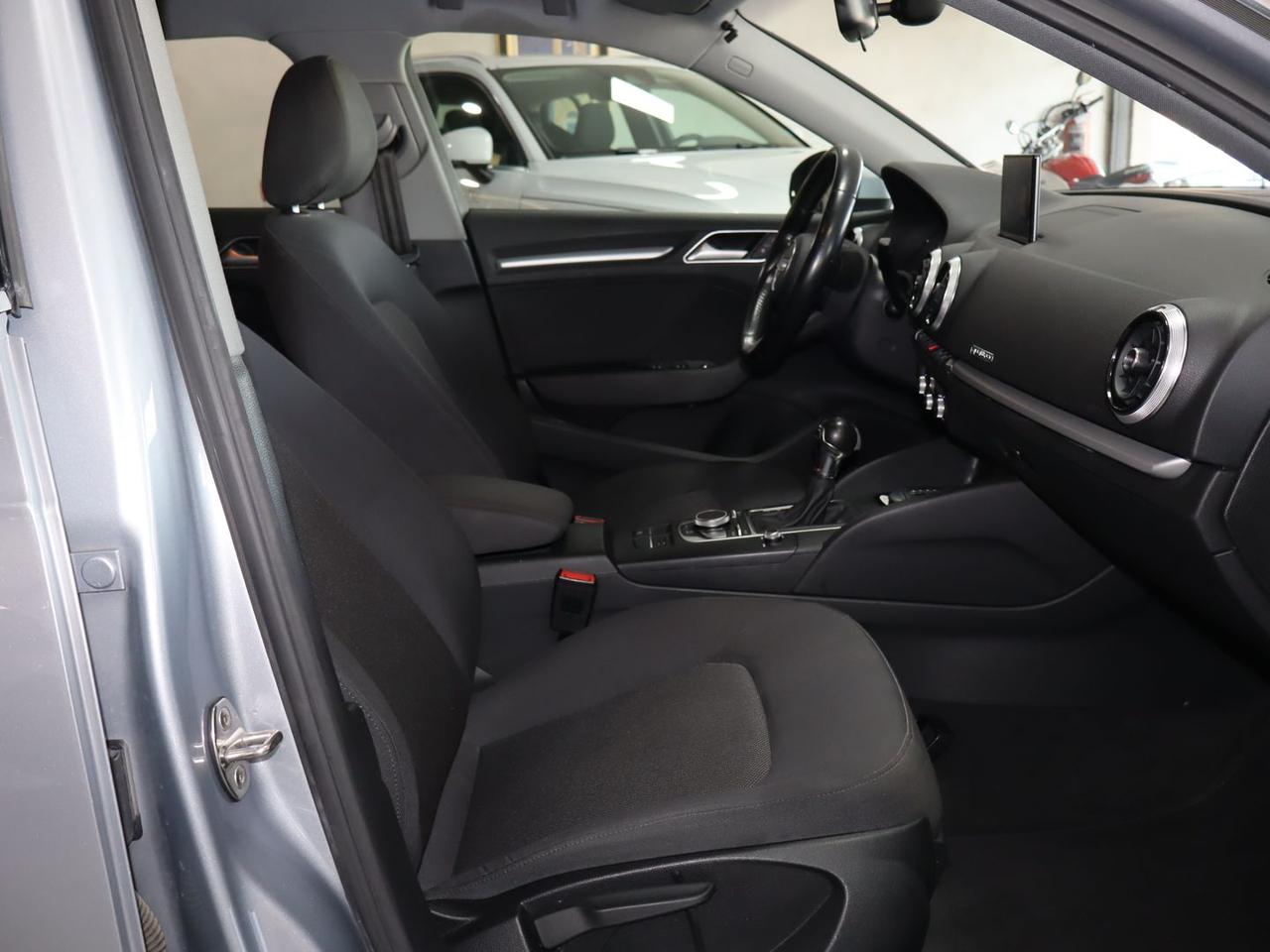 Audi A3 Business 2.0 40 TDI QUATTRO #50506