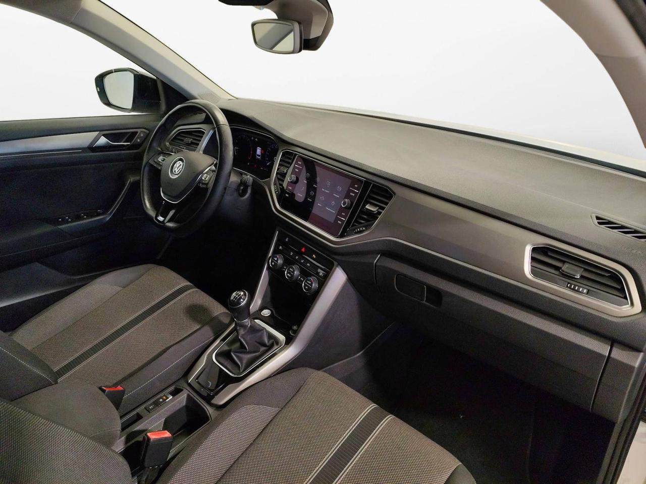 Volkswagen T-Roc 1.0 tsi Advanced