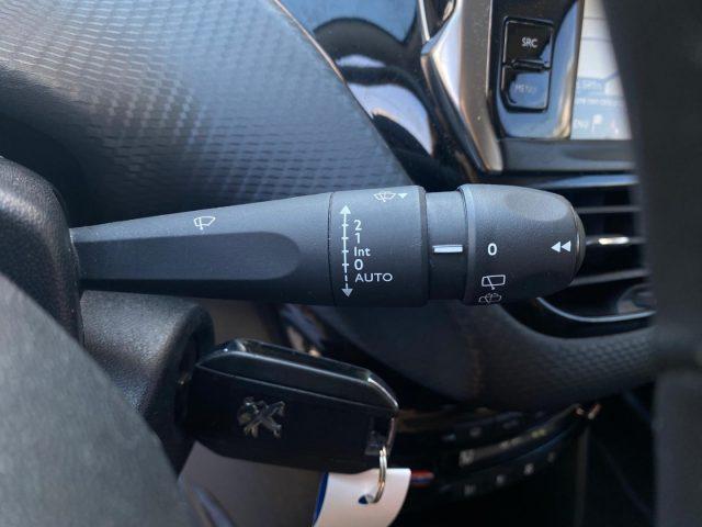 PEUGEOT 2008 110CV S&S Signature