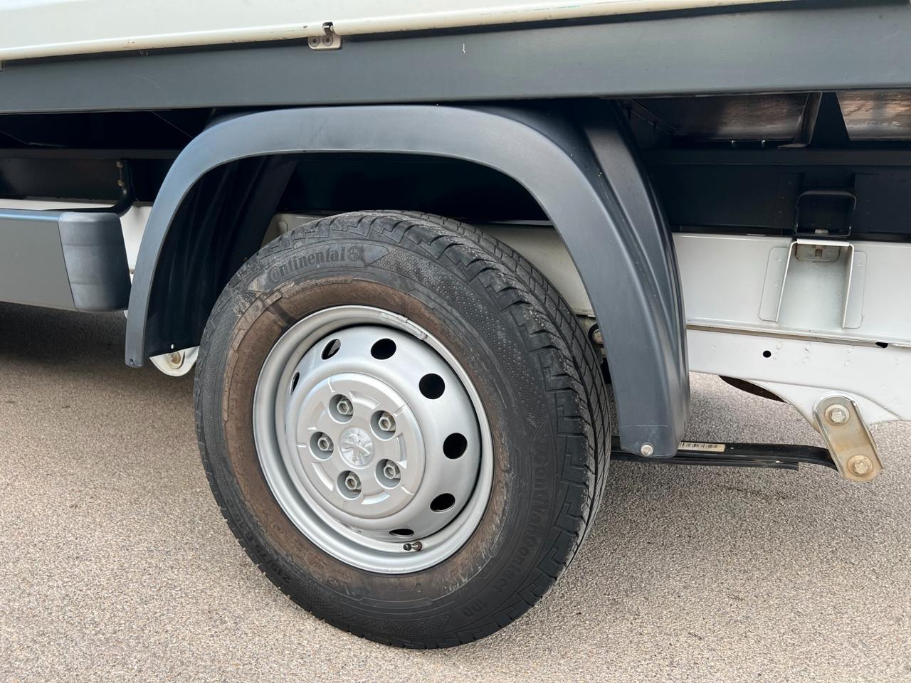 Peugeot Boxer 2.3 doppia cabina cassone fisso Aziendale