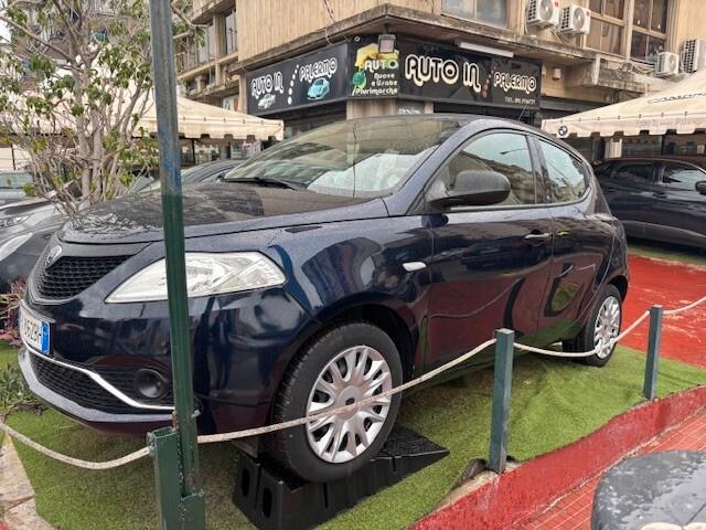 Lancia Ypsilon Finanziabile Garanzia Anche permuta
