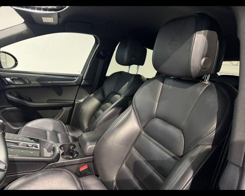 Porsche Macan 2.0 T