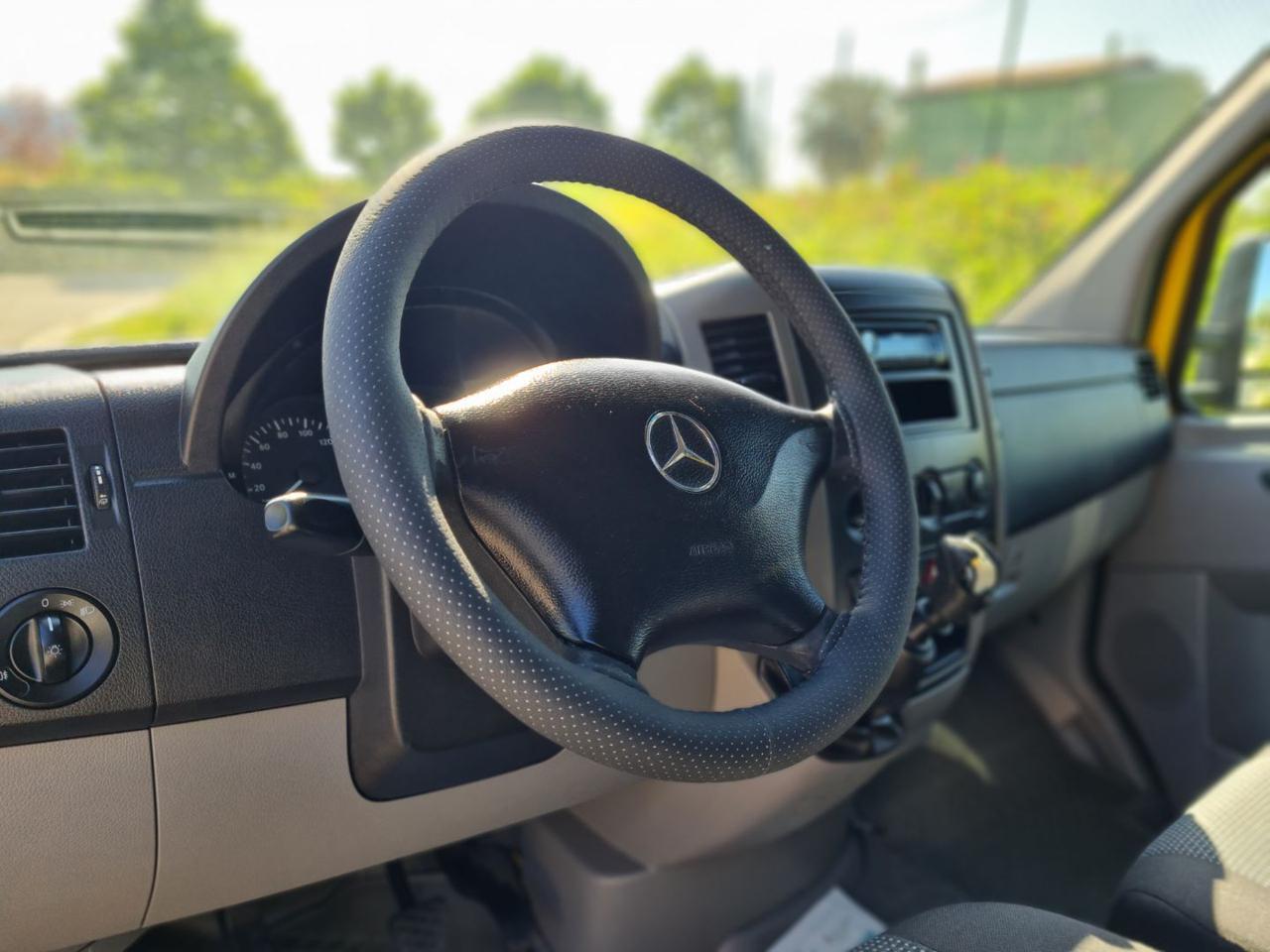 MERCEDES SPRINTER 416 F 43/35 416 CDI TA FURGONE